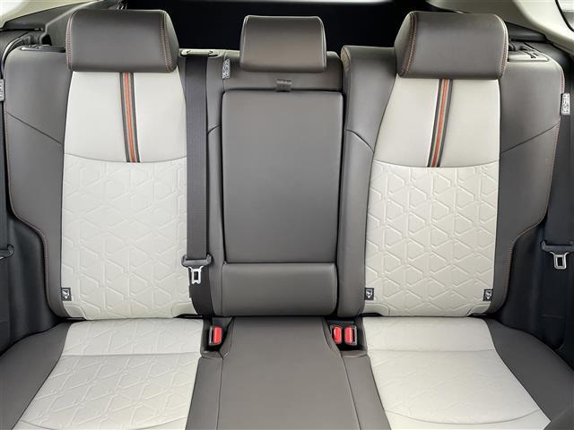 ＲＡＶ４ アドベンチャー　トヨタセーフティセンス　純正９型ナビ　ＤＶＤ／ＤＴＶ／Ｂｌｕｅｔｏｏｔｈ　バックカメラ　パワーバックドア　レーダークルーズコントロール　ステアリングスイッチ　合皮シート　パワーシート　ＬＥＤ　ＥＴＣ（27枚目）
