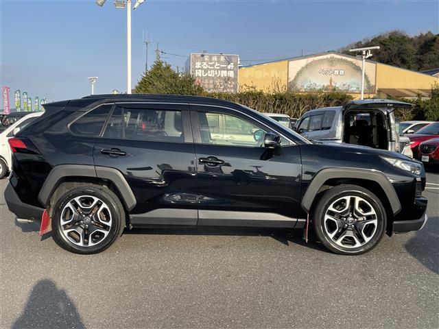 ＲＡＶ４ アドベンチャー　トヨタセーフティセンス　純正９型ナビ　ＤＶＤ／ＤＴＶ／Ｂｌｕｅｔｏｏｔｈ　バックカメラ　パワーバックドア　レーダークルーズコントロール　ステアリングスイッチ　合皮シート　パワーシート　ＬＥＤ　ＥＴＣ（41枚目）