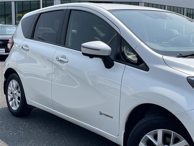 ノート ｅ－パワー　Ｘ　エマージェンシーブレーキ☆純正ナビ☆ＣＤ／フルセグＴＶ／Ｂｌｕｅｔｏｏｔｈ☆アラウンドビューモニター☆デジタルインナーミラー　☆ＥＴＣ☆スマートキー☆スペアキー　☆プッシュスタート（32枚目）