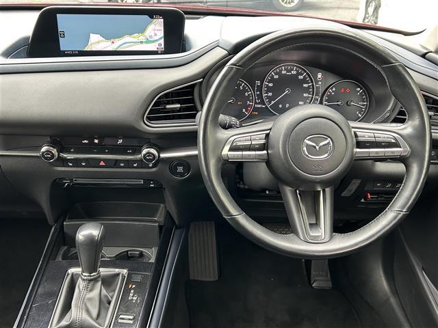 ＣＸ－３０ ２０Ｓ　プロアクティブ　ツーリングセレクション　スマートシティブレーキ　純正ナビ　ＤＶＤ／ＤＴＶ／Ｂｌｕｅｔｏｏｔｈ／ＵＳＢ　バックカメラ　レーダークルーズコントロール　ＬＥＤオートライト　オートハイビーム　ステアリングスイッチ　ＥＴＣ（3枚目）