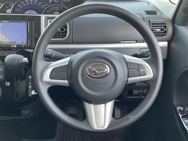 タント カスタムＸ　４ＷＤ　社外ナビ　フルセグＴＶ　片側パワースライドドア　スマートキー　スペアキー　プッシュスタート　ドライブレコーダー　ＥＴＣ　ＬＥＤオートライト　アイドリングストップ　純正フロアマット　ドアバイザー（9枚目）