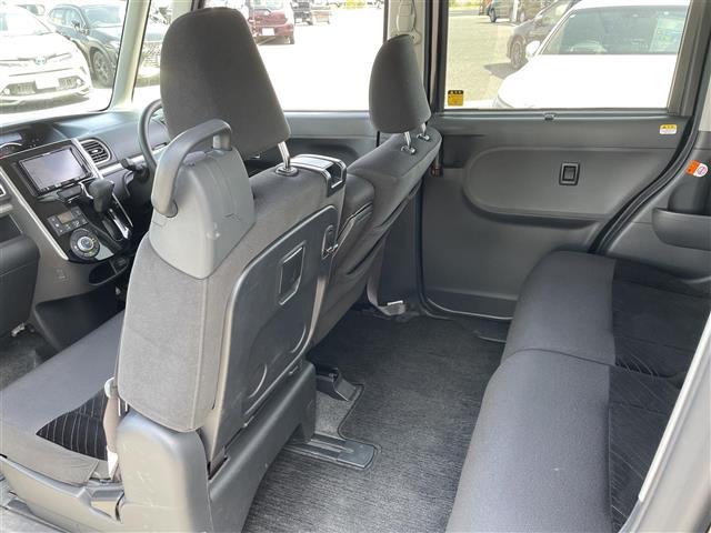 タント カスタムＸ　４ＷＤ　社外ナビ　フルセグＴＶ　片側パワースライドドア　スマートキー　スペアキー　プッシュスタート　ドライブレコーダー　ＥＴＣ　ＬＥＤオートライト　アイドリングストップ　純正フロアマット　ドアバイザー（22枚目）