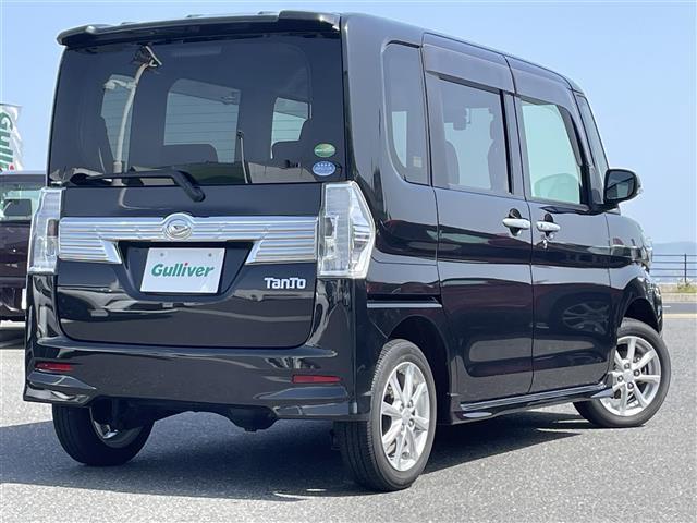 タント カスタムＸ　４ＷＤ　社外ナビ　フルセグＴＶ　片側パワースライドドア　スマートキー　スペアキー　プッシュスタート　ドライブレコーダー　ＥＴＣ　ＬＥＤオートライト　アイドリングストップ　純正フロアマット　ドアバイザー（33枚目）