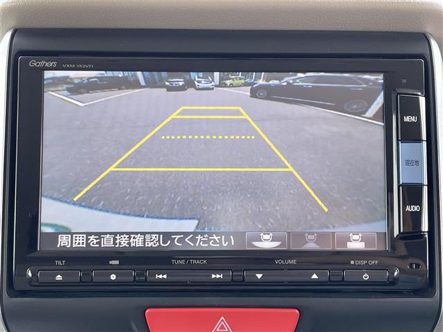 Ｎ－ＢＯＸスラッシュ Ｇ・Ａパッケージ　ＣＴＢＡ☆純正ナビ☆ＣＤ／ＤＶＤ／ＤＴＶ／Ｂｌｕｅｔｏｏｔｈ☆バックカメラ☆ＨＩＤオートライト☆ステアリングスイッチ☆ＥＴＣ☆スマートキー☆スペアキー　☆プッシュスタート　☆純正フロアマット（4枚目）