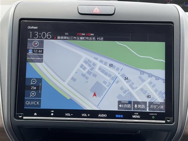 フリードハイブリッド ハイブリッド・Ｇホンダセンシング　ワンオーナー　純正９インチナビ　ＤＶＤ／ＤＴＶ／Ｂｌｕｅｔｏｏｔｈ／ＵＳＢ　バックカメラ　レーダークルーズコントロール　両側パワースライドドア　ＬＥＤオートライト　純正ホイール付きスタッドレス積込（6枚目）