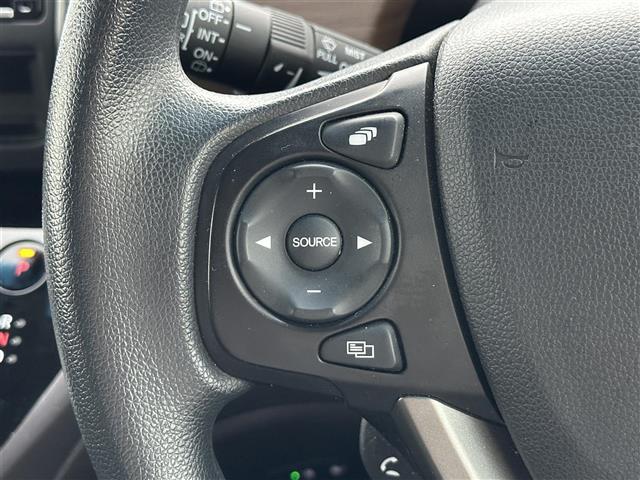 フリードハイブリッド ハイブリッド・Ｇ　ホンダセンシング　純正９インチナビ　ＤＶＤ／ＤＴＶ／Ｂｌｕｅｔｏｏｔｈ／ＵＳＢ　レーダークルーズコントロール　両側パワースライドドア　ＬＥＤオートライト　シートヒーター　ビルトインＥＴＣ（15枚目）