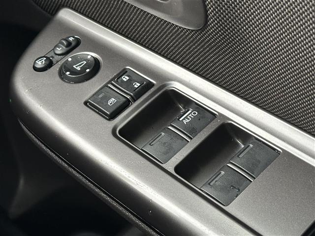 フリードハイブリッド ハイブリッド・Ｇ　ホンダセンシング　純正９インチナビ　ＤＶＤ／ＤＴＶ／Ｂｌｕｅｔｏｏｔｈ／ＵＳＢ　レーダークルーズコントロール　両側パワースライドドア　ＬＥＤオートライト　シートヒーター　ビルトインＥＴＣ（18枚目）