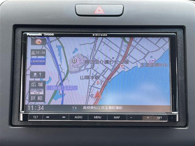 フリードハイブリッド ハイブリッド・Ｇホンダセンシング　社外ナビ　ＤＶＤ／ＤＴＶ／Ｂｌｕｅｔｏｏｔｈ　バックカメラ　レーダークルーズコントロール　両側パワースライドドア　ステアリングスイッチ　ＬＥＤオートライト　ビルトインＥＴＣ　レーンキープ　スマートキー（4枚目）