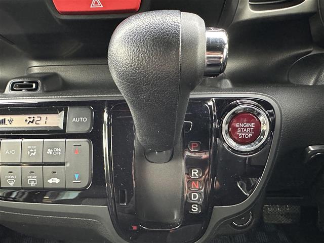 Ｎ－ＢＯＸスラッシュ Ｇ・ターボＡパッケージ　ＣＴＢＡ☆社外ＳＤナビ☆ＣＤ／ＤＶＤ／ＤＴＶ／Ｂｌｕｅｔｏｏｔｈ☆バックカメラ☆クルーズコントロール☆ＨＩＤオートライト☆ＥＴＣ☆スマートキー☆プッシュスタート　電動格納ミラー　フロアマット（7枚目）