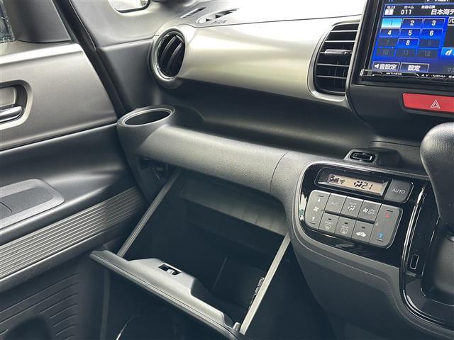 Ｎ－ＢＯＸスラッシュ Ｇ・ターボＡパッケージ　ＣＴＢＡ☆社外ＳＤナビ☆ＣＤ／ＤＶＤ／ＤＴＶ／Ｂｌｕｅｔｏｏｔｈ☆バックカメラ☆クルーズコントロール☆ＨＩＤオートライト☆ＥＴＣ☆スマートキー☆プッシュスタート　電動格納ミラー　フロアマット（8枚目）