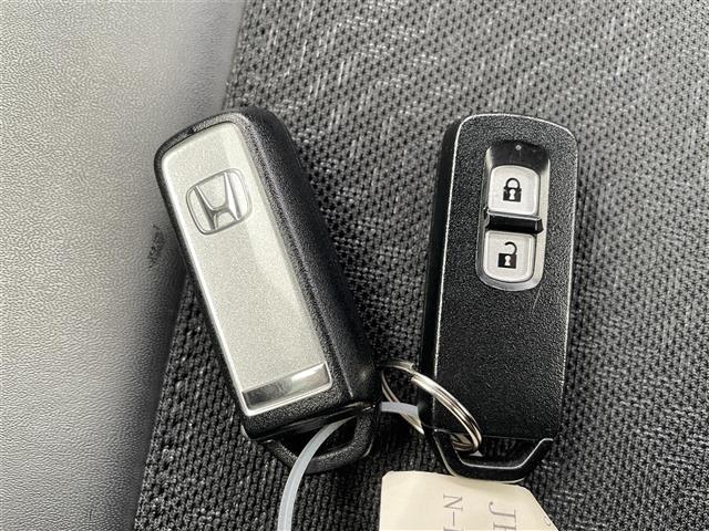 Ｎ－ＢＯＸスラッシュ Ｇ・ターボＡパッケージ　ＣＴＢＡ☆社外ＳＤナビ☆ＣＤ／ＤＶＤ／ＤＴＶ／Ｂｌｕｅｔｏｏｔｈ☆バックカメラ☆クルーズコントロール☆ＨＩＤオートライト☆ＥＴＣ☆スマートキー☆プッシュスタート　電動格納ミラー　フロアマット（9枚目）