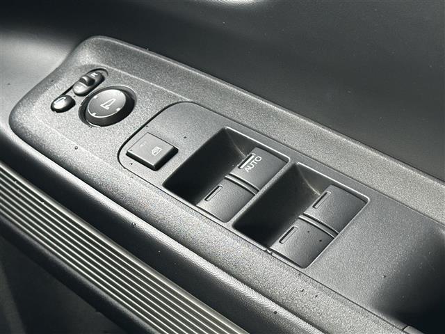 Ｎ－ＢＯＸスラッシュ Ｇ・ターボＡパッケージ　ＣＴＢＡ☆社外ＳＤナビ☆ＣＤ／ＤＶＤ／ＤＴＶ／Ｂｌｕｅｔｏｏｔｈ☆バックカメラ☆クルーズコントロール☆ＨＩＤオートライト☆ＥＴＣ☆スマートキー☆プッシュスタート　電動格納ミラー　フロアマット（16枚目）