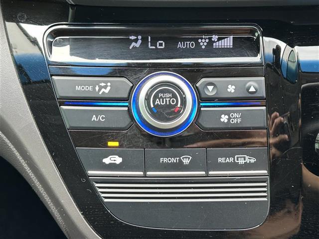 フリードハイブリッド ハイブリッド・Ｇホンダセンシング　純正ナビ☆ＣＤ／ＤＶＤ／ＤＴＶ／Ｂｌｕｅｔｏｏｔｈ☆バックカメラ☆レーダークルーズコントロール☆両側パワースライドドア☆ＬＥＤオートライト☆ビルトインＥＴＣ☆レーンキープ☆スマートキー（6枚目）