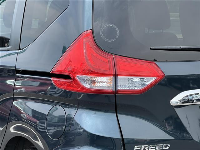 フリードハイブリッド ハイブリッド・Ｇホンダセンシング　純正ナビ☆ＣＤ／ＤＶＤ／ＤＴＶ／Ｂｌｕｅｔｏｏｔｈ☆バックカメラ☆レーダークルーズコントロール☆両側パワースライドドア☆ＬＥＤオートライト☆ビルトインＥＴＣ☆レーンキープ☆スマートキー（35枚目）