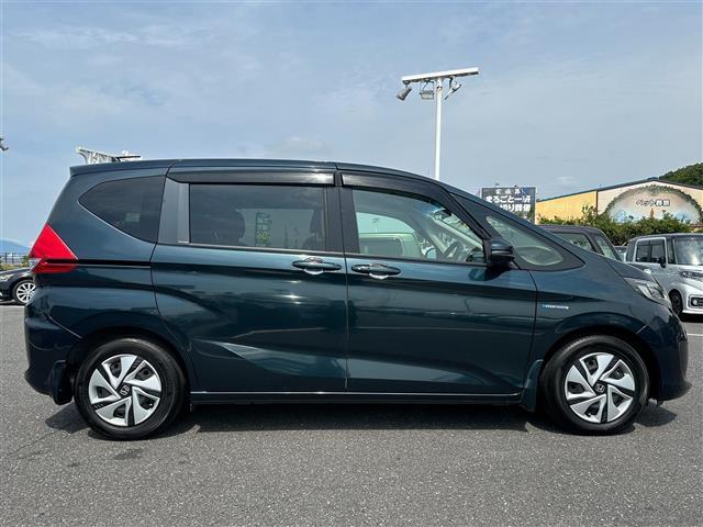 フリードハイブリッド ハイブリッド・Ｇホンダセンシング　純正ナビ☆ＣＤ／ＤＶＤ／ＤＴＶ／Ｂｌｕｅｔｏｏｔｈ☆バックカメラ☆レーダークルーズコントロール☆両側パワースライドドア☆ＬＥＤオートライト☆ビルトインＥＴＣ☆レーンキープ☆スマートキー（40枚目）