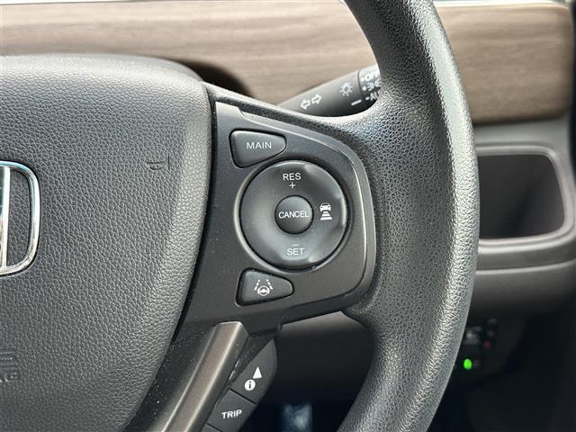 フリードハイブリッド ハイブリッド・Ｇホンダセンシング　純正ナビ　ＣＤ／ＤＶＤ／ＤＴＶ／Ｂｌｕｅｔｏｏｔｈ　バックカメラ　両側パワースライドドア　レーダークルーズコントロール　純正ホイール付きサマータイヤ積込　ＬＥＤオートライト　前後ドラレコ　ＥＴＣ（15枚目）