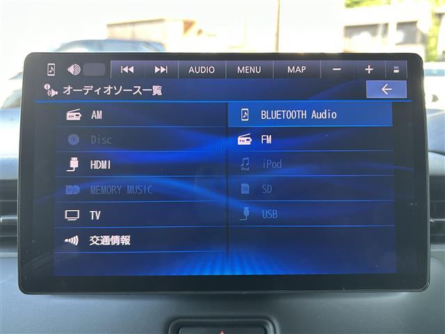 ヴェゼル ｅ：ＨＥＶ　Ｚ　ホンダセンシング　１０インチフローティングナビ　ＤＶＤ／ＤＴＶ／Ｂｌｕｅｔｏｏｔｈ　バックカメラ　レーダークルーズコントロール　ＬＥＤオートライト　コーナーセンサー　ＢＳＭ　ビルトインＥＴＣ　ドラレコ（5枚目）