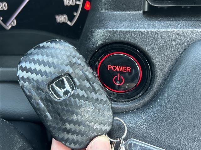 ヴェゼル ｅ：ＨＥＶ　Ｚ　ホンダセンシング　１０インチフローティングナビ　ＤＶＤ／ＤＴＶ／Ｂｌｕｅｔｏｏｔｈ　バックカメラ　レーダークルーズコントロール　ＬＥＤオートライト　コーナーセンサー　ＢＳＭ　ビルトインＥＴＣ　ドラレコ（15枚目）