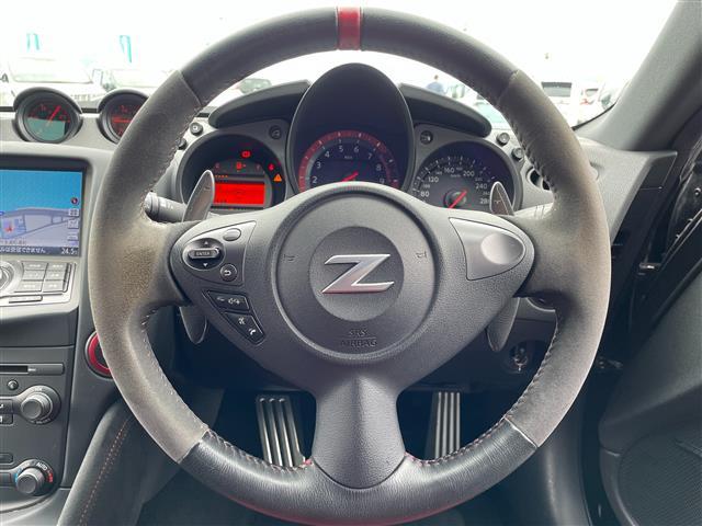 フェアレディＺ ニスモ　ワンオーナー　純正ナビ　ＤＶＤ／ＤＴＶ　バックカメラ　ステアリングスイッチ　ＮＩＳＭＯ専用ＲＥＣＡＲＯシート　ＮＩＳＭＯ専用フロアマット　ＮＩＳＭＯマフラー　ＮＩＳＭＯタワーバー　ＢＯＳＥサウンド（15枚目）