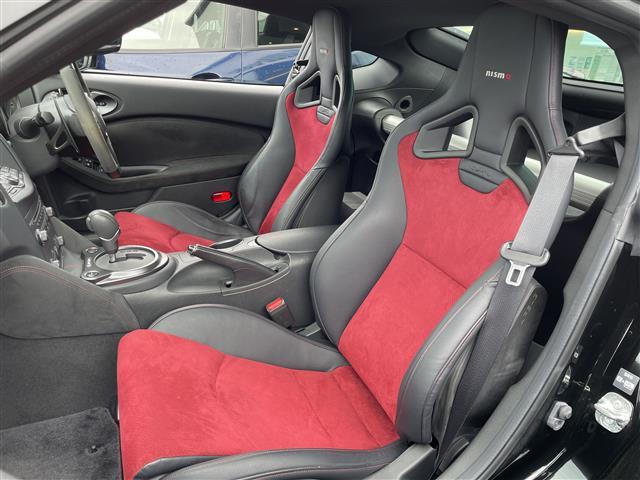 フェアレディＺ ニスモ　ワンオーナー　純正ナビ　ＤＶＤ／ＤＴＶ　バックカメラ　ステアリングスイッチ　ＮＩＳＭＯ専用ＲＥＣＡＲＯシート　ＮＩＳＭＯ専用フロアマット　ＮＩＳＭＯマフラー　ＮＩＳＭＯタワーバー　ＢＯＳＥサウンド（26枚目）