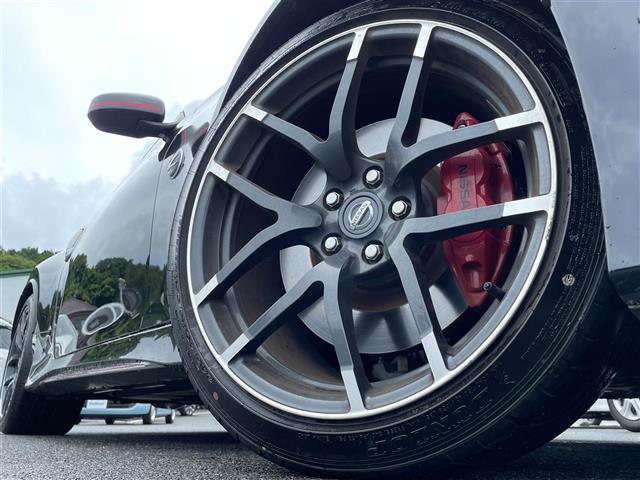 フェアレディＺ ニスモ　ワンオーナー　純正ナビ　ＤＶＤ／ＤＴＶ　バックカメラ　ステアリングスイッチ　ＮＩＳＭＯ専用ＲＥＣＡＲＯシート　ＮＩＳＭＯ専用フロアマット　ＮＩＳＭＯマフラー　ＮＩＳＭＯタワーバー　ＢＯＳＥサウンド（34枚目）