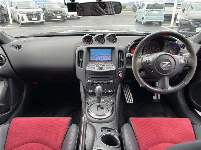 フェアレディＺ ニスモ　ワンオーナー　純正ナビ　ＤＶＤ／ＤＴＶ　バックカメラ　ステアリングスイッチ　ＮＩＳＭＯ専用ＲＥＣＡＲＯシート　ＮＩＳＭＯ専用フロアマット　ＮＩＳＭＯマフラー　ＮＩＳＭＯタワーバー　ＢＯＳＥサウンド（42枚目）
