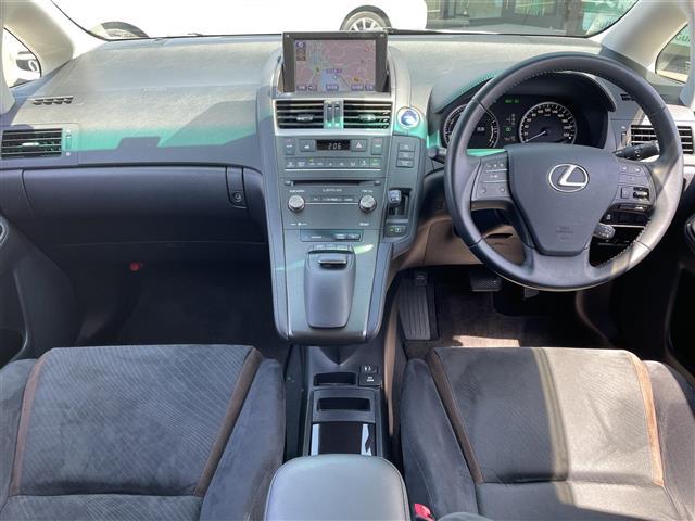 ＨＳ ＨＳ２５０ｈ　プリクラッシュセーフティ　純正ナビ　ＤＶＤ／ＤＴＶ／Ｂｌｕｅｔｏｏｔｈ　フロント／バックカメラ　レーダークルーズコントロール　ＬＥＤオートライト　ビルトインＥＴＣ　前後ドライブレコーダー　フロアマット（27枚目）