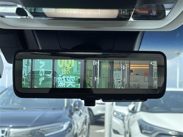 ＥＳ ＥＳ３００ｈ　バージョンＬ　サンルーフ　純正ナビ　パノラミックビューモニター　デジタルミラー　レーダークルーズコントロール　クリアランスソナー　ＢＳＭ　ＨＵＤ　ＬＥＤオートライト　ベージュレザーシート　シートベンチレーション（3枚目）