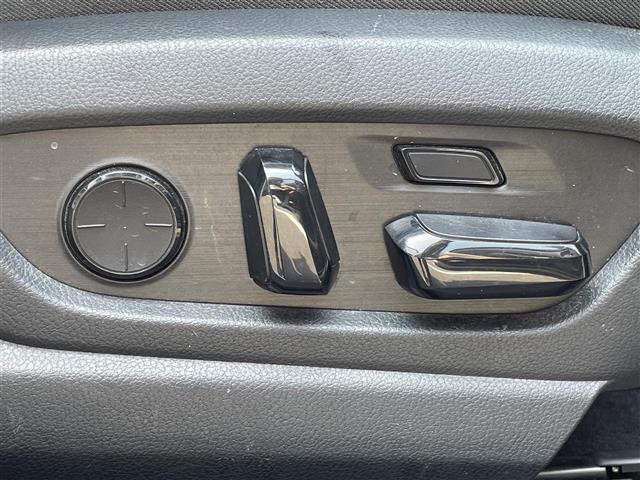 ＥＳ ＥＳ３００ｈ　バージョンＬ　サンルーフ　純正ナビ　パノラミックビューモニター　デジタルミラー　レーダークルーズコントロール　クリアランスソナー　ＢＳＭ　ＨＵＤ　ＬＥＤオートライト　ベージュレザーシート　シートベンチレーション（21枚目）