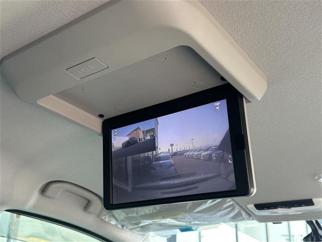 セレナ ｅ－パワー　ハイウェイスターＶ　プロパイロット　純正１０インチナビ　ＤＶＤ／Ｂｌｕ－ｒａｙ／ＤＴＶ／Ｂｌｕｅｔｏｏｔｈ　アラウンドビューモニター　純正フリップダウンモニター　両側パワースライドドア　社外ＡＷ付スタッドレス積み込み（3枚目）