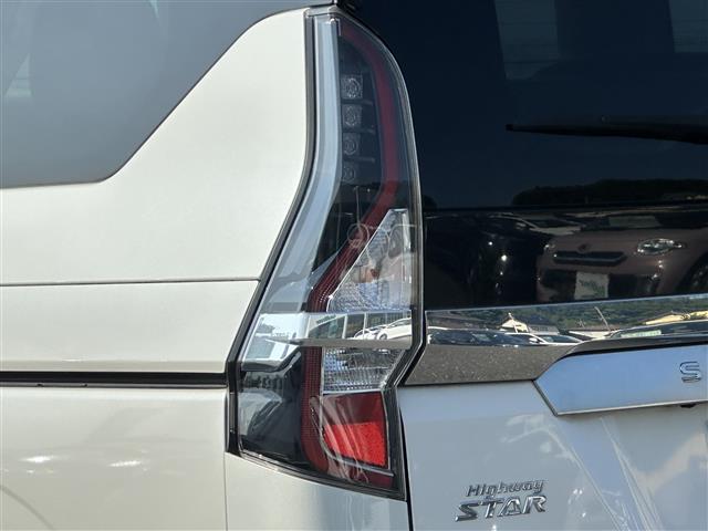 セレナ ｅ－パワー　ハイウェイスターＶ　プロパイロット　純正１０インチナビ　ＤＶＤ／Ｂｌｕ－ｒａｙ／ＤＴＶ／Ｂｌｕｅｔｏｏｔｈ　アラウンドビューモニター　純正フリップダウンモニター　両側パワースライドドア　社外ＡＷ付スタッドレス積み込み（39枚目）