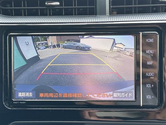 アクア Ｓスタイルブラック　トヨタセーフティセンス　純正ナビ　ＣＤ／ＤＶＤ／ＤＴＶ／Ｂｌｕｅｔｏｏｔｈ　バックカメラ　ＬＥＤオートライト　ビルトインＥＴＣ　ステアリングスイッチ　スマートキー　プッシュスタート　純正フロアマット（4枚目）