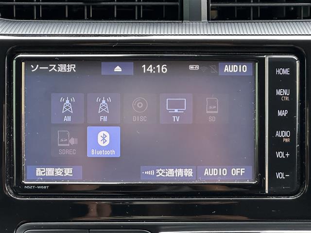 アクア Ｓスタイルブラック　トヨタセーフティセンス　純正ナビ　ＣＤ／ＤＶＤ／ＤＴＶ／Ｂｌｕｅｔｏｏｔｈ　バックカメラ　ＬＥＤオートライト　ビルトインＥＴＣ　ステアリングスイッチ　スマートキー　プッシュスタート　純正フロアマット（5枚目）