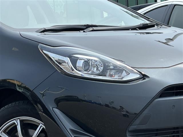 アクア Ｓスタイルブラック　トヨタセーフティセンス　純正ナビ　ＣＤ／ＤＶＤ／ＤＴＶ／Ｂｌｕｅｔｏｏｔｈ　バックカメラ　ＬＥＤオートライト　ビルトインＥＴＣ　ステアリングスイッチ　スマートキー　プッシュスタート　純正フロアマット（31枚目）
