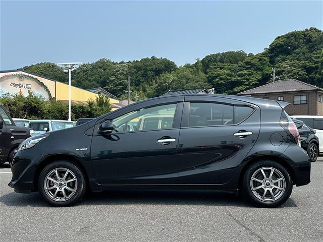 アクア Ｓスタイルブラック　トヨタセーフティセンス　純正ナビ　ＣＤ／ＤＶＤ／ＤＴＶ／Ｂｌｕｅｔｏｏｔｈ　バックカメラ　ＬＥＤオートライト　ビルトインＥＴＣ　ステアリングスイッチ　スマートキー　プッシュスタート　純正フロアマット（39枚目）