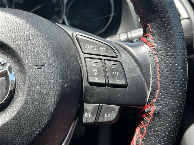 アテンザセダン ＸＤプロアクティブ　ワンオーナー　マツダコネクトナビ　フルセグＴＶ　ＡＭ／ＦＭ／ＣＤ／ＤＶＤ／ＢＴ／ＵＳＢ／ＡＵＸ　バックカメラ　レーダークルーズコントロール　ＨＵＤ　車線逸脱防止警報　ＥＴＣ　オートライト　ＬＥＤライト（17枚目）