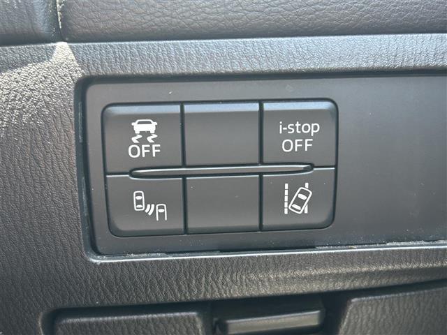 アテンザセダン ＸＤプロアクティブ　ワンオーナー　マツダコネクトナビ　フルセグＴＶ　ＡＭ／ＦＭ／ＣＤ／ＤＶＤ／ＢＴ／ＵＳＢ／ＡＵＸ　バックカメラ　レーダークルーズコントロール　ＨＵＤ　車線逸脱防止警報　ＥＴＣ　オートライト　ＬＥＤライト（18枚目）
