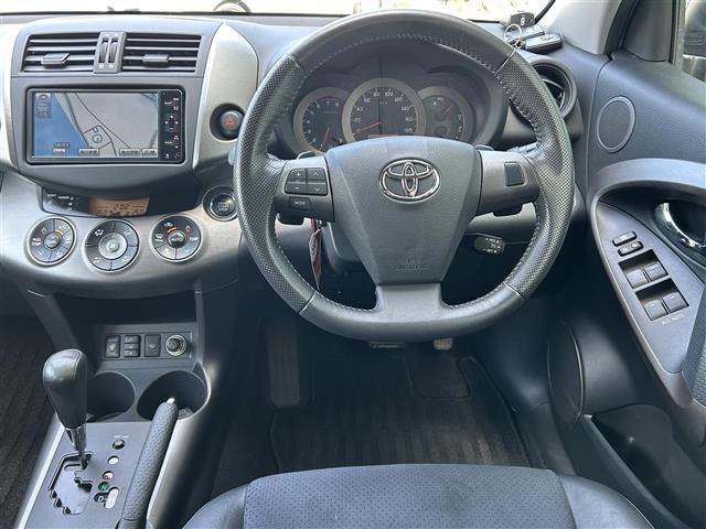 ヴァンガード ２４０Ｓ　Ｇパッケージ　ワンオーナー　純正ナビ　ＡＭ／ＦＭ／ＣＤ／ＤＶＤ／ＢＴ　ＥＴＣ　クルーズコントロール　オートライト　コーナーセンサー　Ｄ／Ｎ席シートヒーター　Ｄ／Ｎ席パワーシート　純正フロアマット　スペアキー（2枚目）