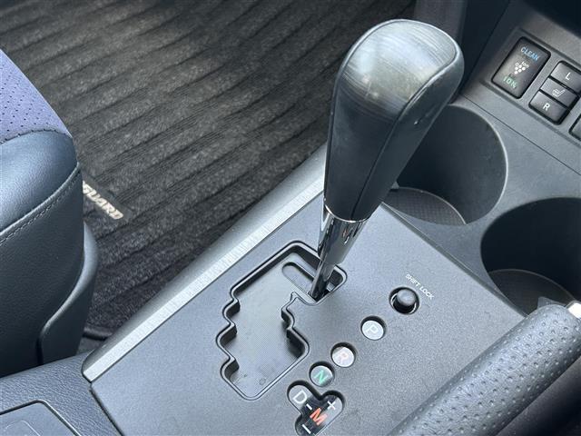 ヴァンガード ２４０Ｓ　Ｇパッケージ　ワンオーナー　純正ナビ　ＡＭ／ＦＭ／ＣＤ／ＤＶＤ／ＢＴ　ＥＴＣ　クルーズコントロール　オートライト　コーナーセンサー　Ｄ／Ｎ席シートヒーター　Ｄ／Ｎ席パワーシート　純正フロアマット　スペアキー（7枚目）
