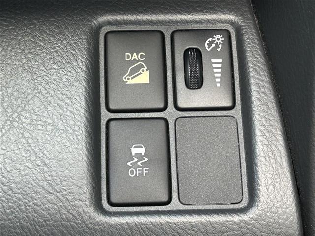 ヴァンガード ２４０Ｓ　Ｇパッケージ　ワンオーナー　純正ナビ　ＡＭ／ＦＭ／ＣＤ／ＤＶＤ／ＢＴ　ＥＴＣ　クルーズコントロール　オートライト　コーナーセンサー　Ｄ／Ｎ席シートヒーター　Ｄ／Ｎ席パワーシート　純正フロアマット　スペアキー（16枚目）