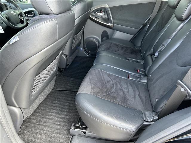 ヴァンガード ２４０Ｓ　Ｇパッケージ　ワンオーナー　純正ナビ　ＡＭ／ＦＭ／ＣＤ／ＤＶＤ／ＢＴ　ＥＴＣ　クルーズコントロール　オートライト　コーナーセンサー　Ｄ／Ｎ席シートヒーター　Ｄ／Ｎ席パワーシート　純正フロアマット　スペアキー（25枚目）