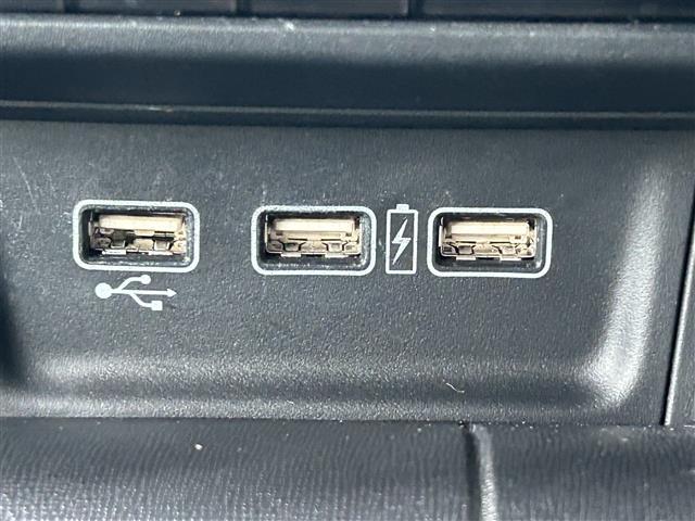 Ｎ－ＷＧＮカスタム Ｌ　ワンオーナー　純正ナビ　ＣＤ／ＤＶＤ／ＢＴ／ＵＳＢ　バックカメラ　ホンダセンシング　レーダークルーズコントロール　ＥＴＣ　コーナーセンサー　オートライト　ＬＥＤヘッドライト　社外ＡＷ付きスタッドレス有（12枚目）