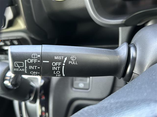 Ｎ－ＷＧＮカスタム Ｌ　ワンオーナー　純正ナビ　ＣＤ／ＤＶＤ／ＢＴ／ＵＳＢ　バックカメラ　ホンダセンシング　レーダークルーズコントロール　ＥＴＣ　コーナーセンサー　オートライト　ＬＥＤヘッドライト　社外ＡＷ付きスタッドレス有（17枚目）
