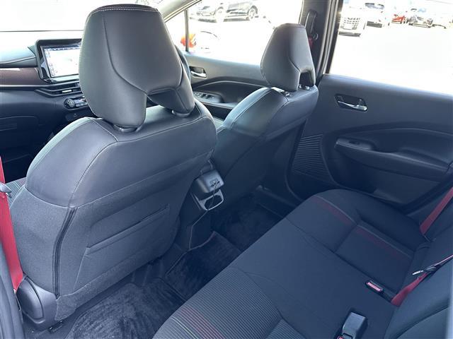 オーラ ニスモ　純正ナビ　ＡＭ／ＦＭ／ＵＳＢ／ＢＴ／ＨＤＭＩ　フルセグＴＶ　ＮＩＳＭＯエアロ装着車　ＮＩＳＭＯ仕様ステアリング　ＮＩＳＭＯ仕様シート　ドライブレコーダー　衝突軽減ブレーキ　車線逸脱防止　全方位カメラ（20枚目）