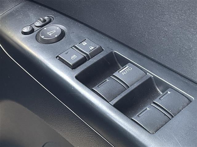 Ｎ－ＢＯＸ Ｇ　ワンオーナー　社外メモリナビ　ＡＭ　ＦＭ　ＣＤ　ＤＶＤ　Ｂｌｕｅｔｏｏｔｈ　フルセグＴＶ　オートエアコン　横滑り防止装置　ヘッドライトレベライザー　電動格納式ミラー　取扱説明書　保証書（13枚目）
