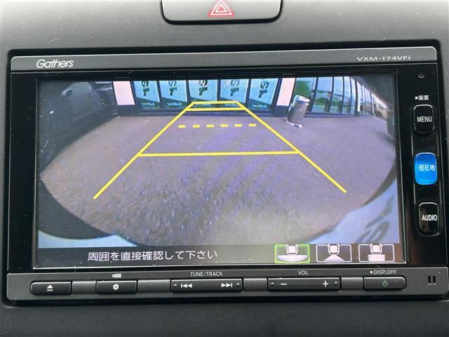 フリード Ｇ・ホンダセンシング　Ｇａｔｈｅｒｓナビ　レーダークルーズ　Ｂｌｕｅｔｏｏｔｈ　バックカメラ　両側パワースライドドア　オートライトＬＥＤ　ドライブレコーダー　ステアリングスイッチ　衝突軽減ブレーキ（3枚目）