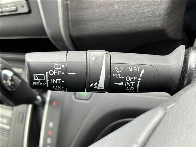 フリード Ｇ・ホンダセンシング　Ｇａｔｈｅｒｓナビ　レーダークルーズ　Ｂｌｕｅｔｏｏｔｈ　バックカメラ　両側パワースライドドア　オートライトＬＥＤ　ドライブレコーダー　ステアリングスイッチ　衝突軽減ブレーキ（13枚目）