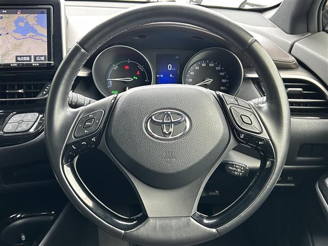 Ｃ－ＨＲ Ｇ　純正ＳＤナビ／フルセグＴＶ／バックカメラ／レーダークルーズコントロール／レーンキープアシスト／コーナーセンサー／横滑り防止装置／衝突被害軽減ブレーキ／車両接近通報スイッチ／ＥＴＣ／ＬＥＤヘッドライト（4枚目）