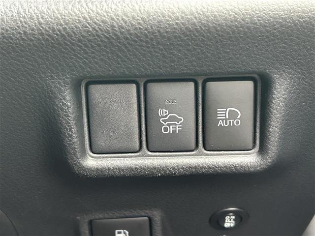 Ｃ－ＨＲ Ｇ　純正ＳＤナビ／フルセグＴＶ／バックカメラ／レーダークルーズコントロール／レーンキープアシスト／コーナーセンサー／横滑り防止装置／衝突被害軽減ブレーキ／車両接近通報スイッチ／ＥＴＣ／ＬＥＤヘッドライト（9枚目）