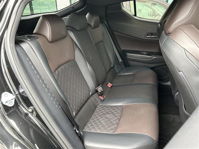 Ｃ－ＨＲ Ｇ　純正ＳＤナビ／フルセグＴＶ／バックカメラ／レーダークルーズコントロール／レーンキープアシスト／コーナーセンサー／横滑り防止装置／衝突被害軽減ブレーキ／車両接近通報スイッチ／ＥＴＣ／ＬＥＤヘッドライト（23枚目）